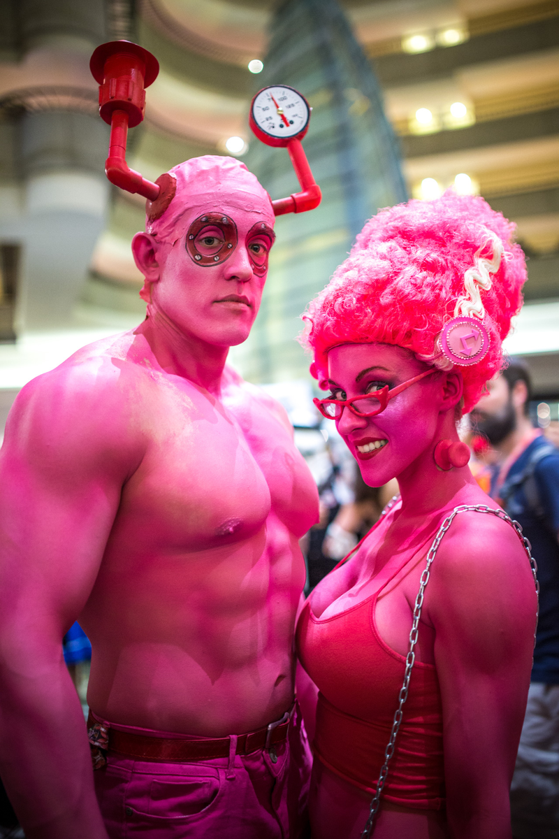 Illustration for article titled Dragon Con Day 4: No Sleep, Sore Feet, and Still Going With Great Costumes